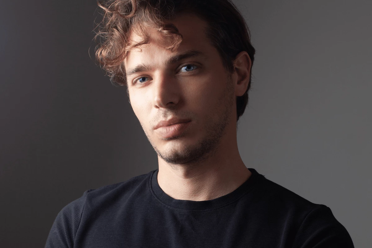 SUR LES TRACES DU CHEVALIER SÉGURANT&nbsp;: ENQUÊTE HISTORIQUE ET ESPRIT CRITIQUE