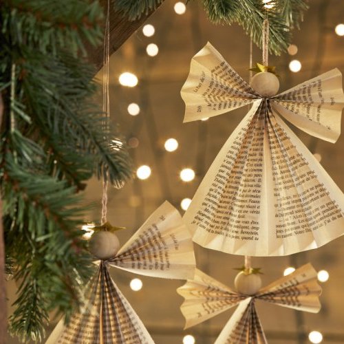 LAISSEZ VOLER LES PETITS PAPIERS